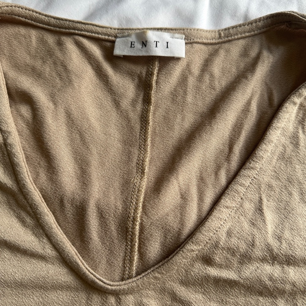 ENTI Women's Tan Blouse
